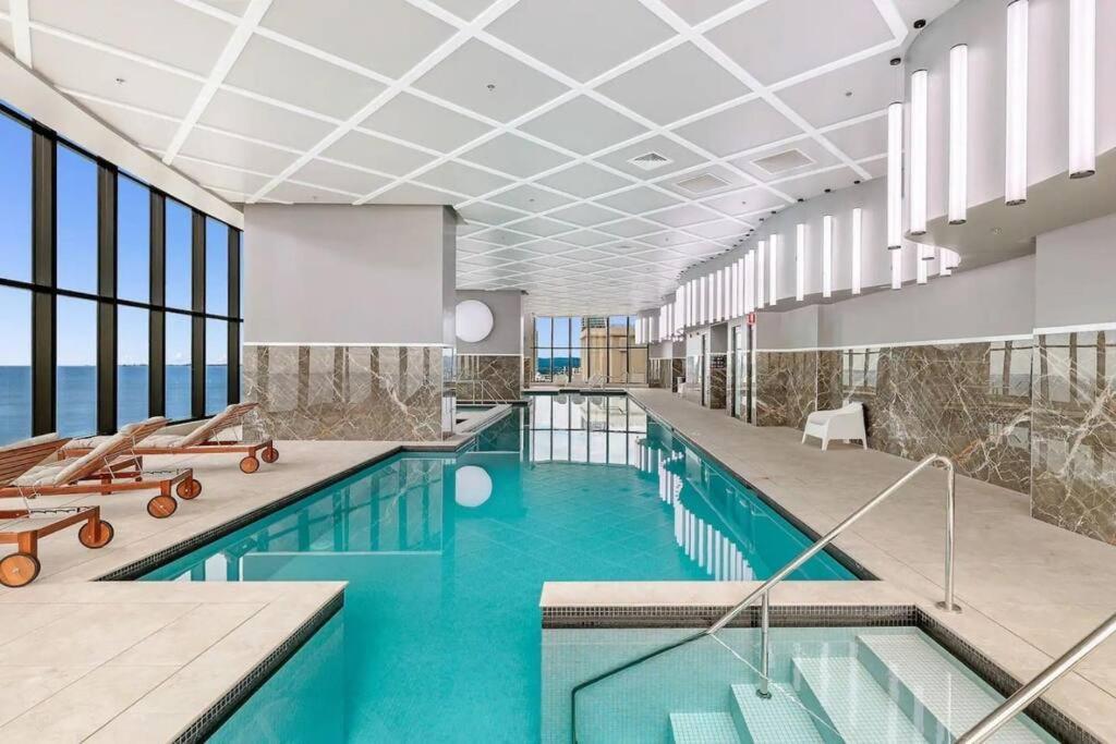 Skyhigh With Ocean Views Apartment Gold Coast